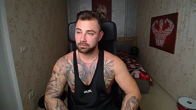 Snapshot of DuncanStone chatting on December 18, 6:03 pm DuncanStone online show from December 18, 6:03 pm