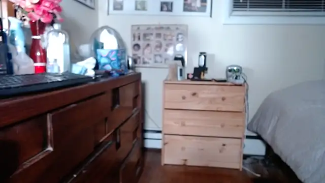 hottottrot691 online show from March 17, 7:44 am