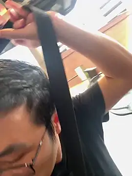 andrewmhilton  online show from January 14, 10:02 pm