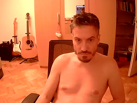 Snapshot of delayclose_ chatting on January 22, 3:07 pm delayclose online show from January 22, 3:07 pm