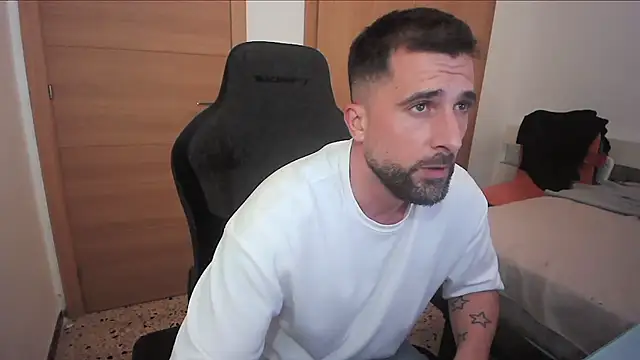 alex877x online show from October 11, 8:02 pm