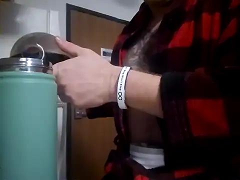 Hydro-Blastz online show from December 20, 3:03 am