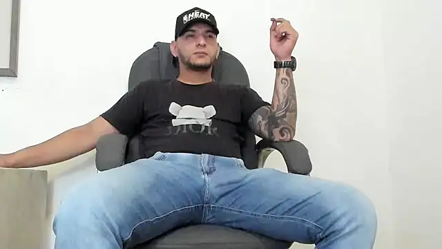iandygrasso online show from December 13, 4:11 am