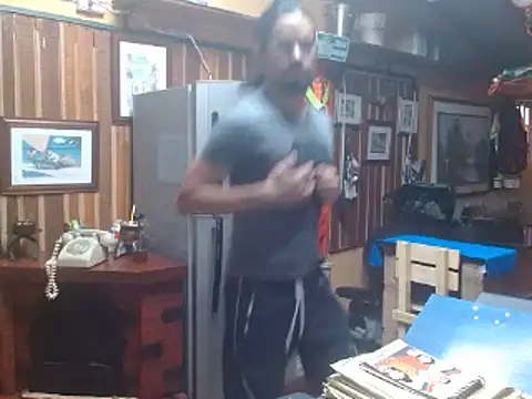 Dr Pocholate84 online show from February 9, 8:24 pm