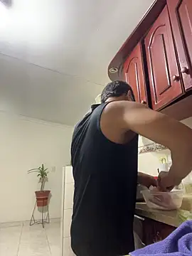 xTommy Steigerx online show from September 28, 3:15 am