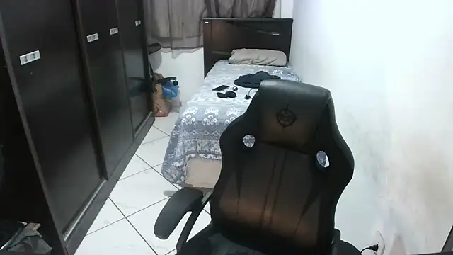 Brian Aries online show from February 14, 3:23 am