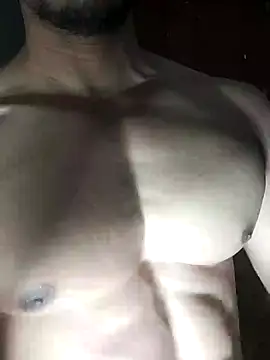 Snapshot of rounakhunk chatting on February 24, 8:47 pm rounakhunk online show from February 24, 8:47 pm