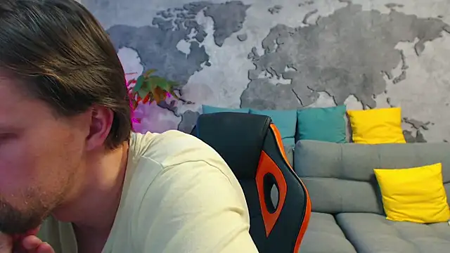 VikingChrisss online show from April 13, 10:49 am