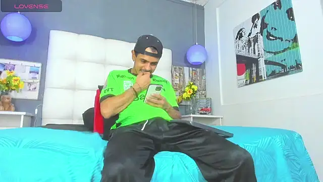 steffanxxll online show from February 9, 9:08 pm