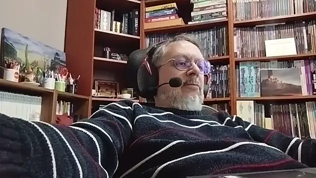 Mandra is a whore online show from November 28, 9:00 am