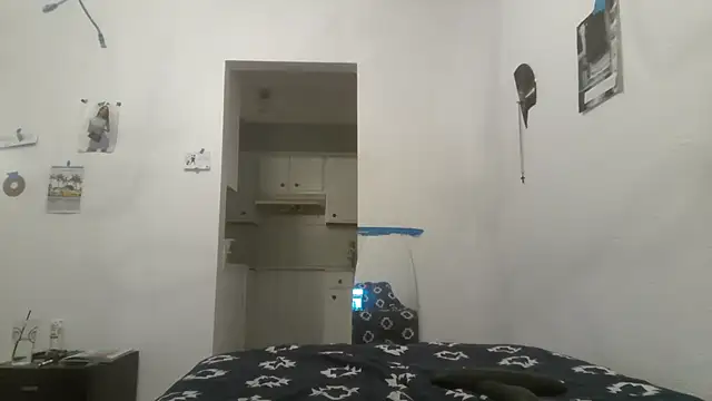 Peachestabby147 online show from October 8, 12:37 am