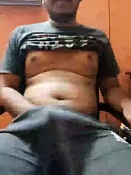 Snapshot of mrshine chatting on January 26, 12:22 pm mrshine online show from January 26, 12:22 pm