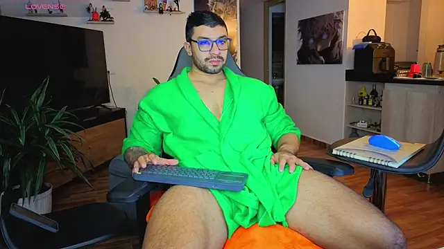 Michael Diamond online show from November 17, 1:52 am