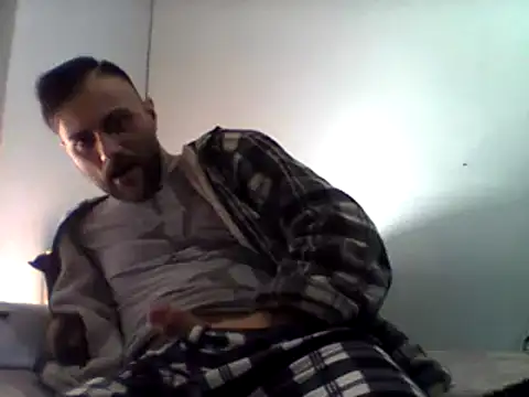 Snapshot of coppiasenzacensura chatting on March 19, 7:29 am coppiasenzacensura online show from March 19, 7:29 am