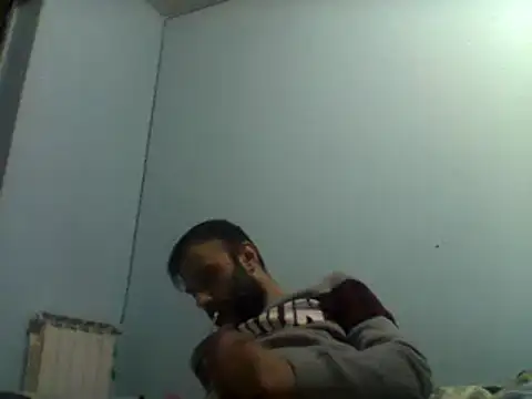Snapshot of coppiasenzacensura chatting on December 6, 2:38 pm coppiasenzacensura online show from December 6, 2:38 pm