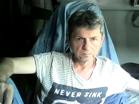 Snapshot of czarek888 chatting on September 16, 2:18 pm czarek888 online show from September 16, 2:18 pm