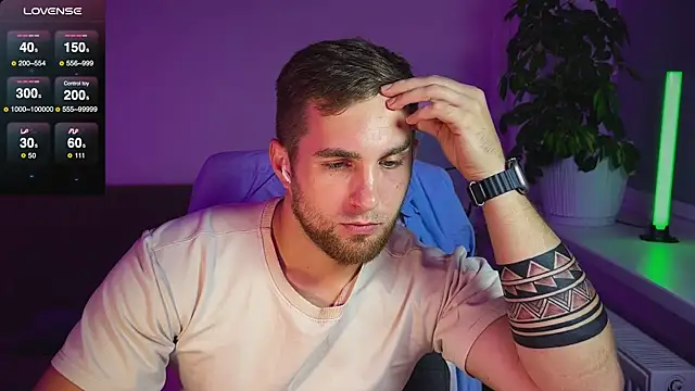 Sweeet  boy online show from October 19, 10:13 pm