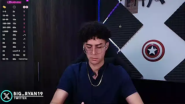 bigryann23 online show from July 1, 3:29 am